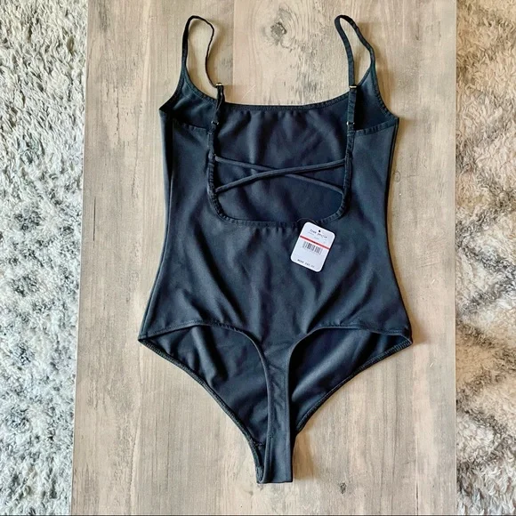 FREE PEOPLE Bodysuit | NWOT | Strappy Basique | Black | Size S | - Picture 7 of 9
